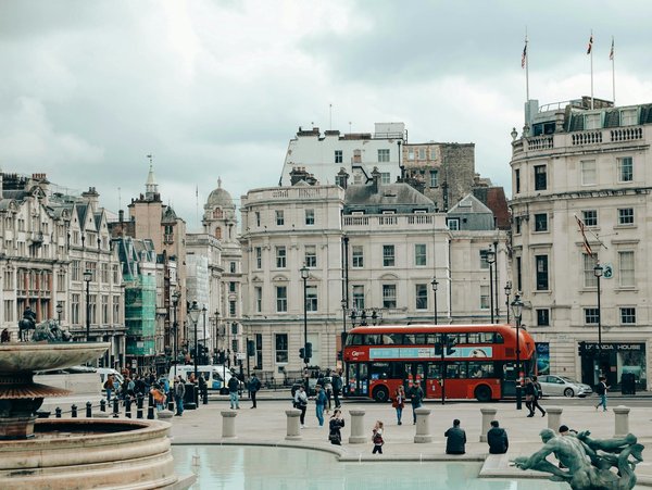 Quels conseils pour une randonnée dans les montagnes du Jura, France?